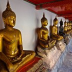 Stuffed: Why things make us less happy than experiences