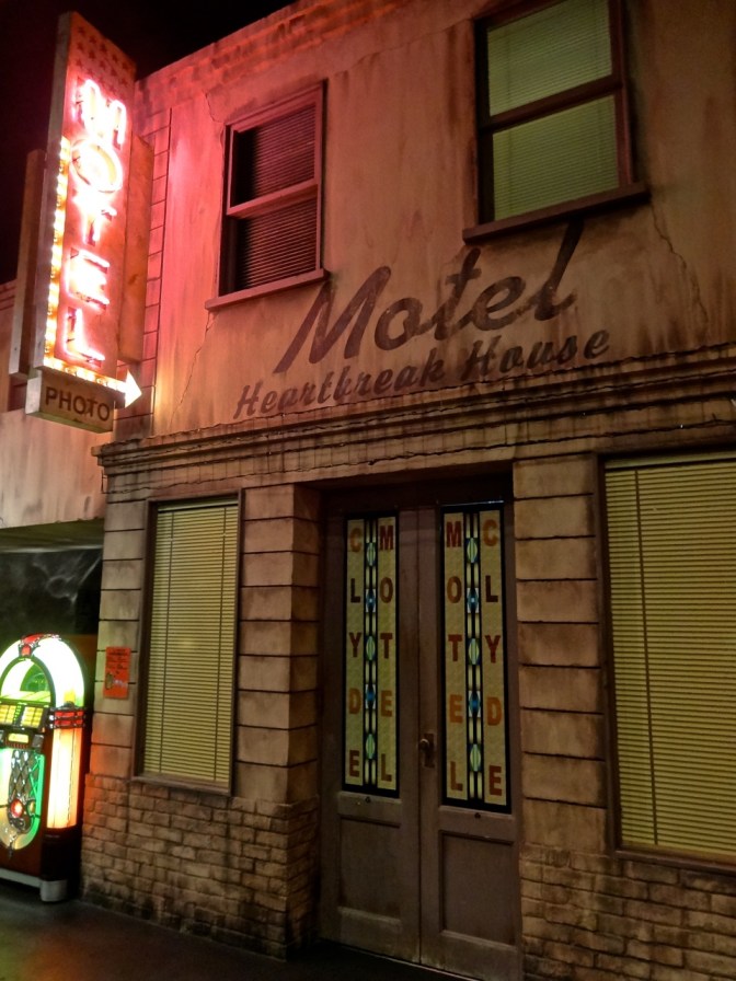 Pure Americana in a part of the Toyota historic car museum in Odaiba that features a 1964 and a half Ford Mustang and a 1966 Corvette Stingray next to a Wurlitzer "Bubbler" jukebox and Route 66 motel.